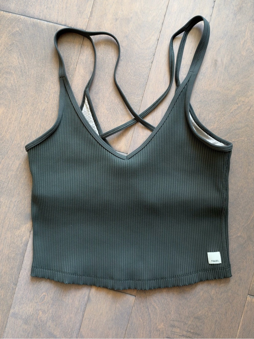 Vuori Rib Crop Tank - Picture 8 of 15